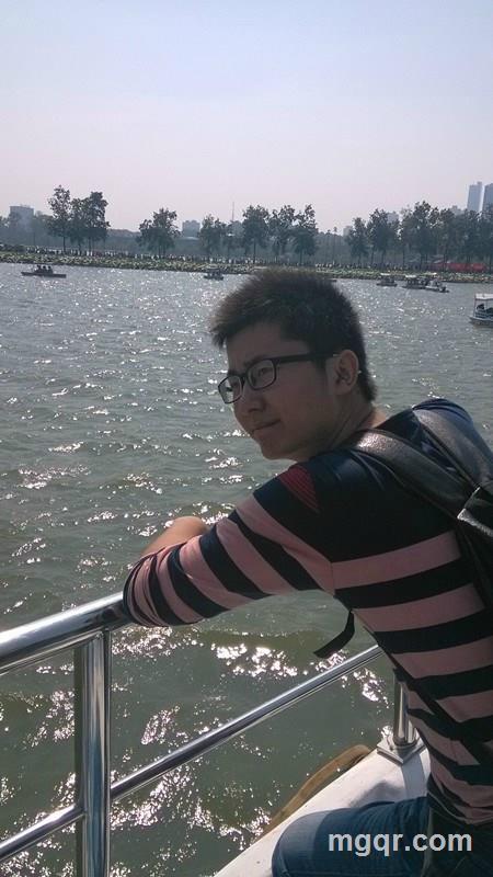 羞涩的苹果的头像