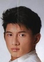 爱熟女和丝袜的头像