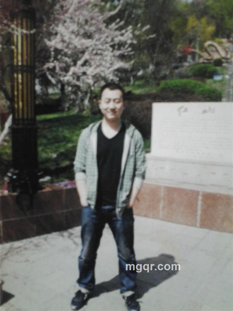 你消费我陪醉的头像