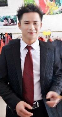 嗯，就这样的头像