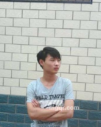 破碎的玻璃杯的头像