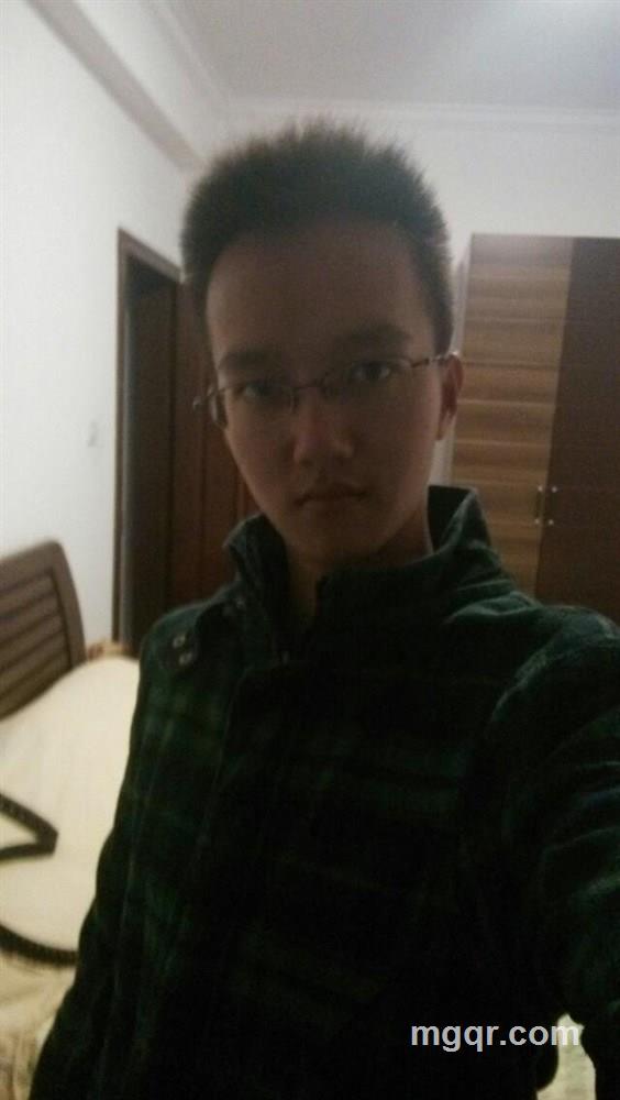 华美的沉默的头像