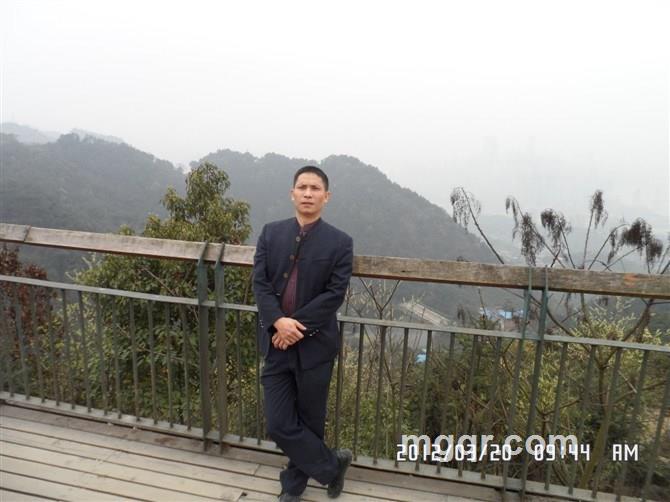 找美女的男人的头像