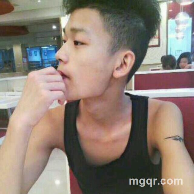 吉他男孩约的头像