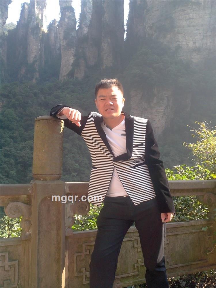 骑驴看场本的头像