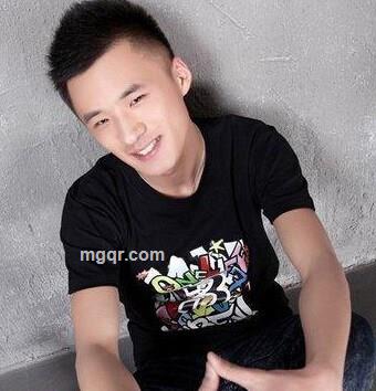 自爱自由的头像