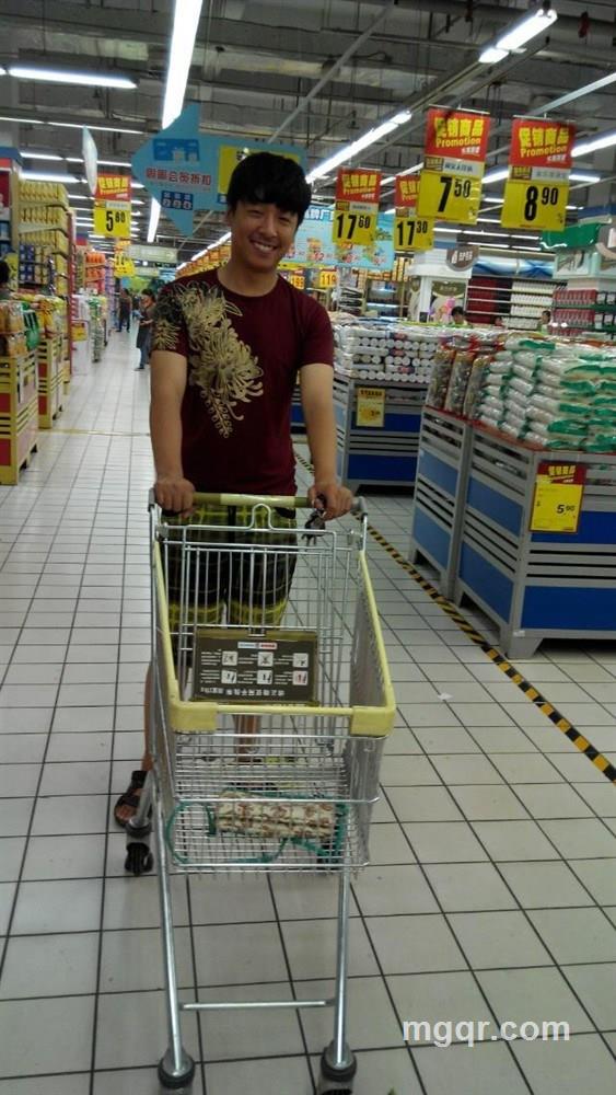 一瓶啤酒007的头像