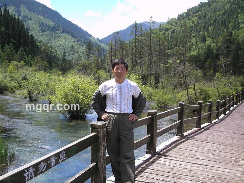 与你 同乐的头像