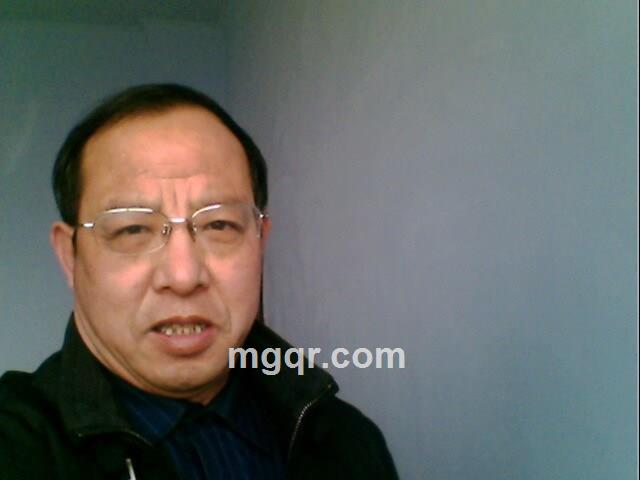 喜欢握着你的手的头像