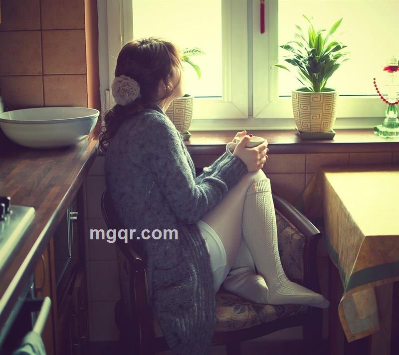 嫣然一笑的头像