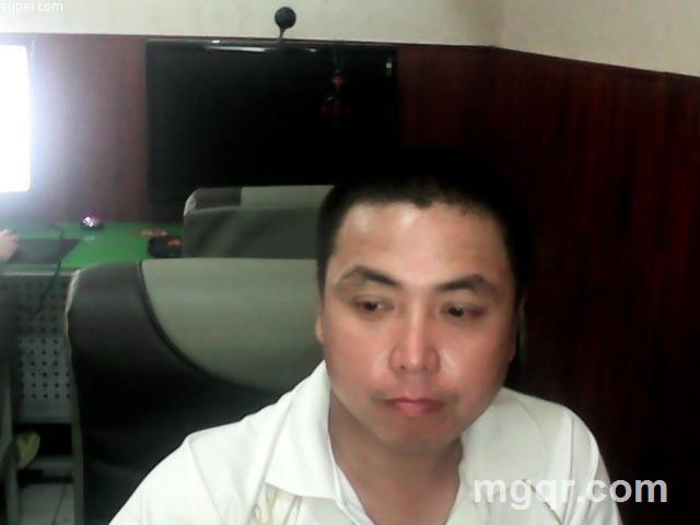 天空的光的头像