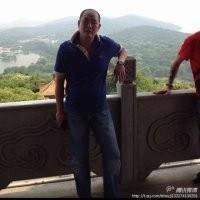 花心伟小宝的头像