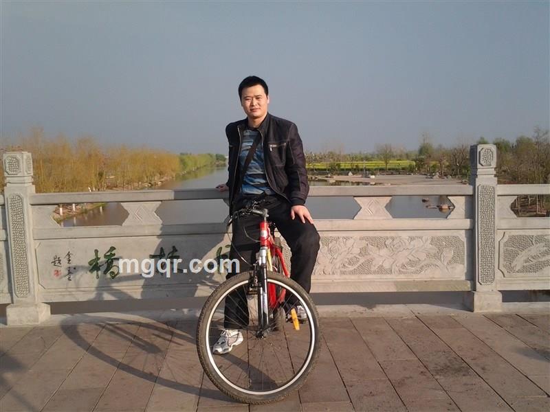 首选lonely的头像