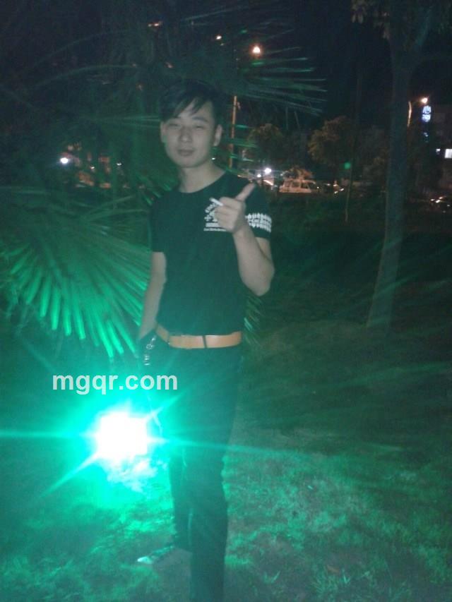 假装我们没爱过的头像