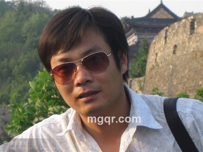 想爱放弃一切的头像