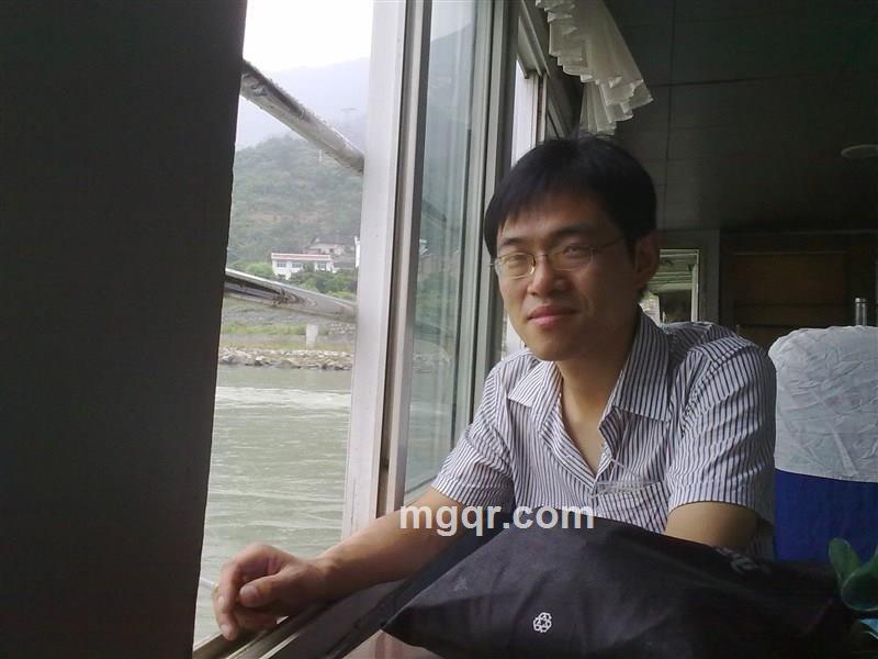 小城故事的头像