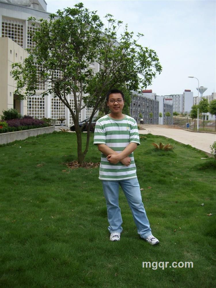 我依然还在的头像