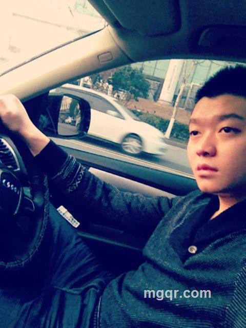 捕风的汉子.的头像