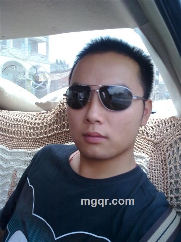 q二巴九期期五伊期似的头像