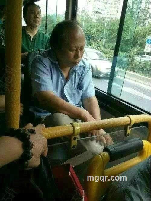 土匪式的性感受