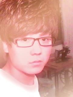 zhanzaiqiangshang的头像