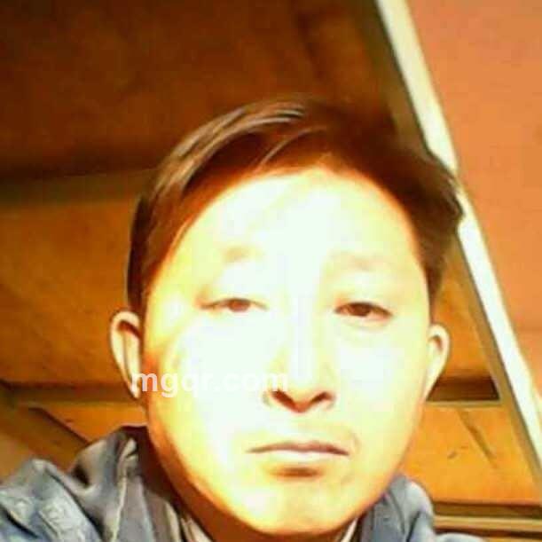 浪漫小帅哥的头像