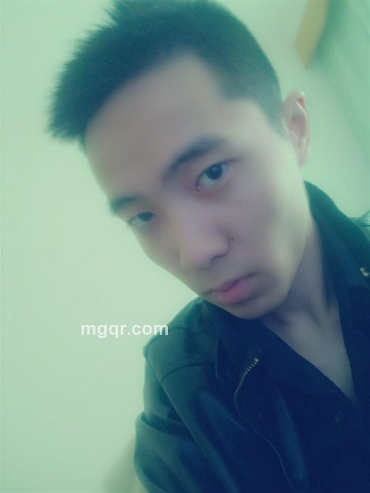 很短但是会旋转。的头像