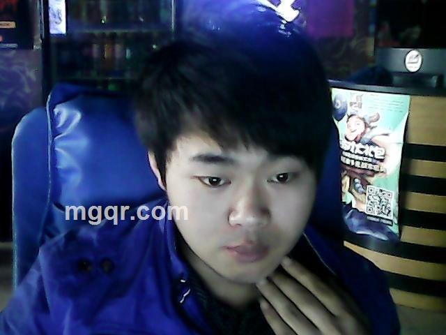 寂寞的夏天一人的头像