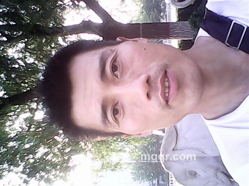 连顺成熟男人的头像