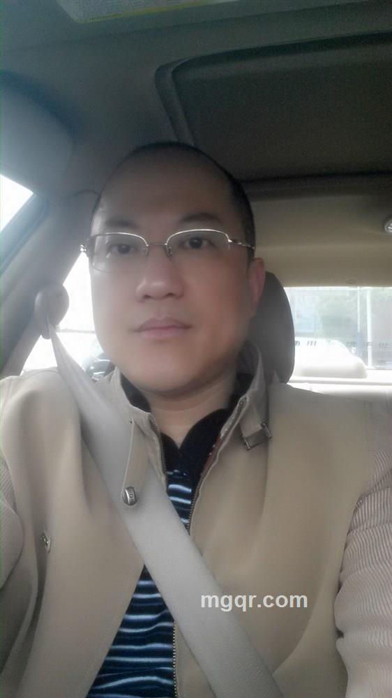 月月出头反的头像