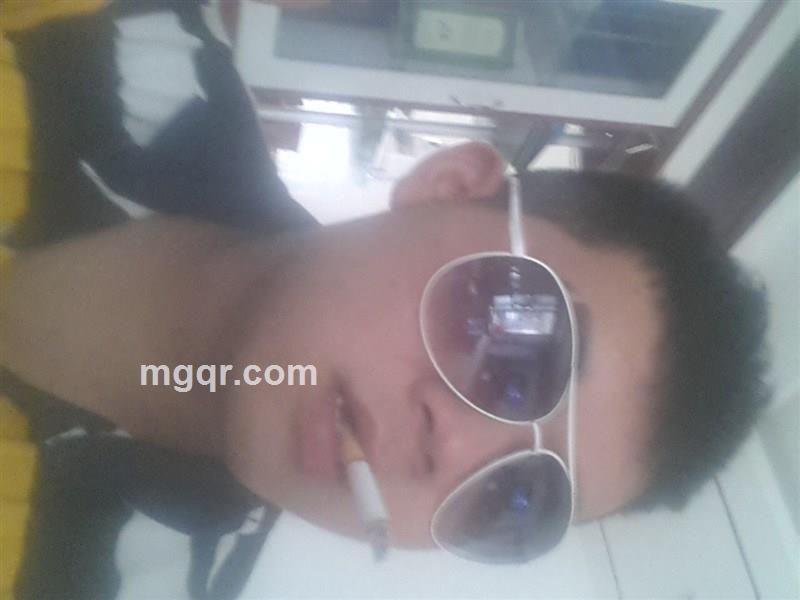 与你共进夜与雾的头像