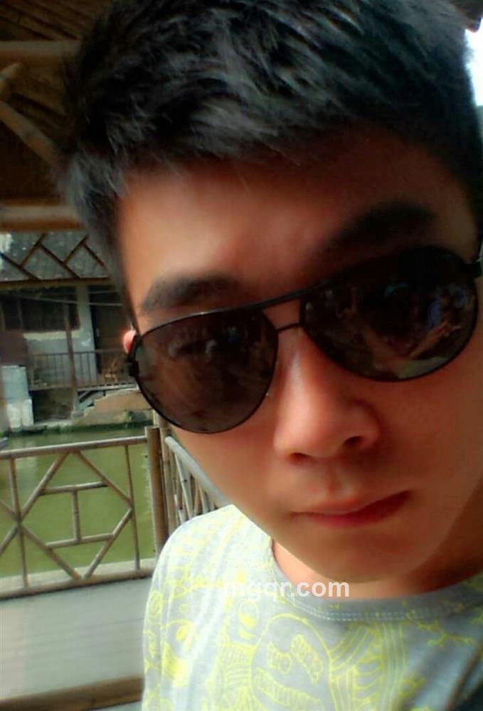 烟花易冷的头像