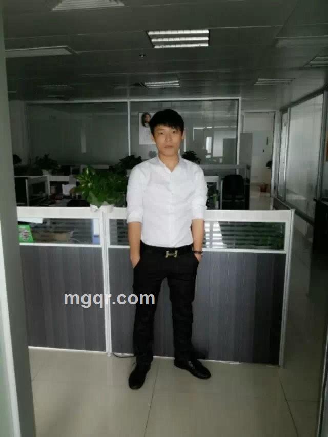 我走在路上的头像
