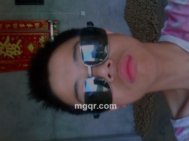 找15岁左右的女友的头像