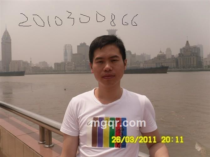 弯弓日日的头像