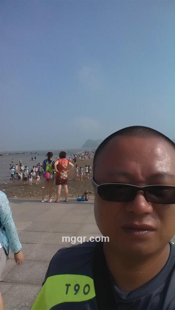 一个人的夜晚，孤独！的头像