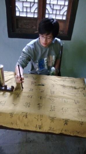 yi-ye_qing_ren微信的头像