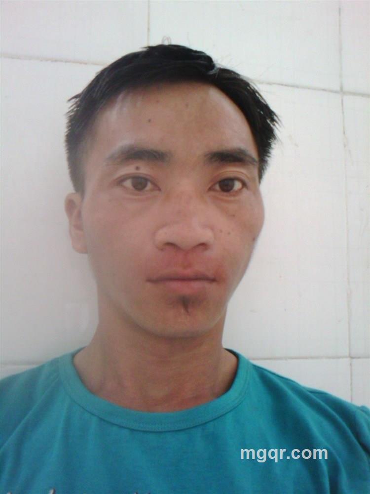 孤心伴月的头像