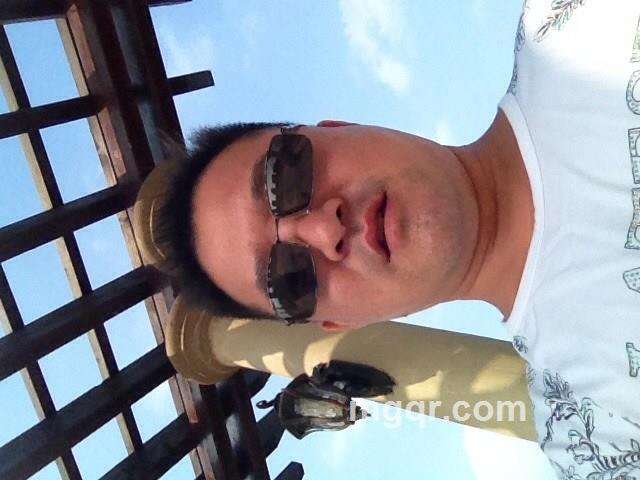 静候佳丽的头像