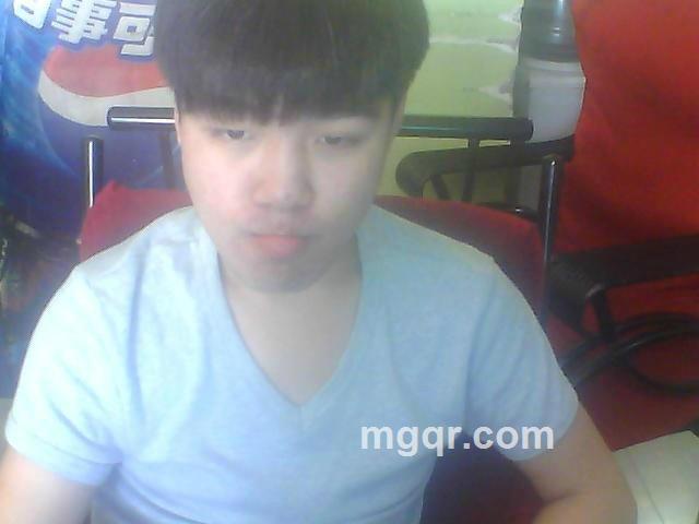 17岁的小?年的头像