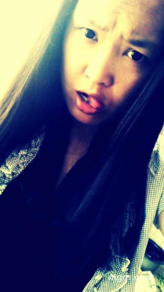 寻求帮助的女人的头像