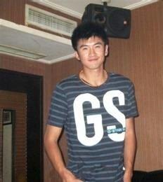 夏雨天晴的头像