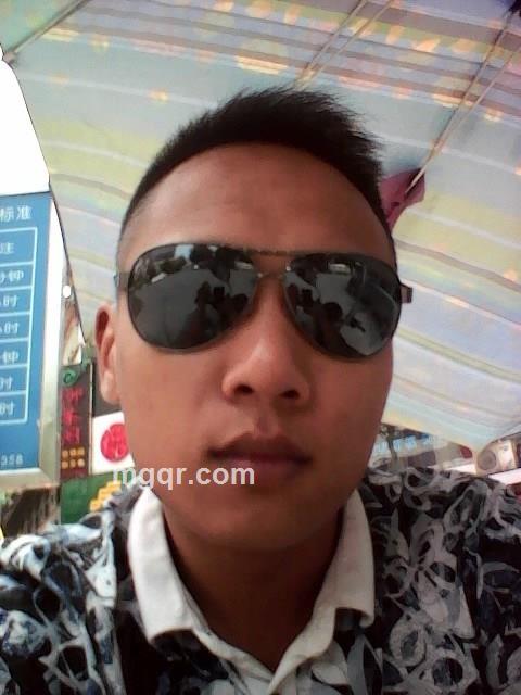 等你的那个——他的头像