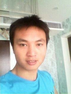 夜里的狼的头像