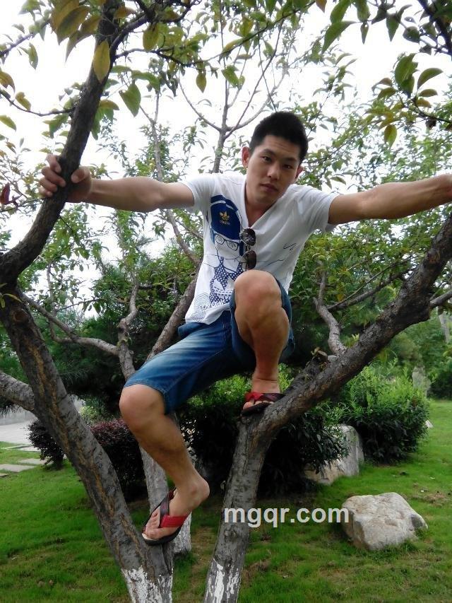 一到天亮了的头像