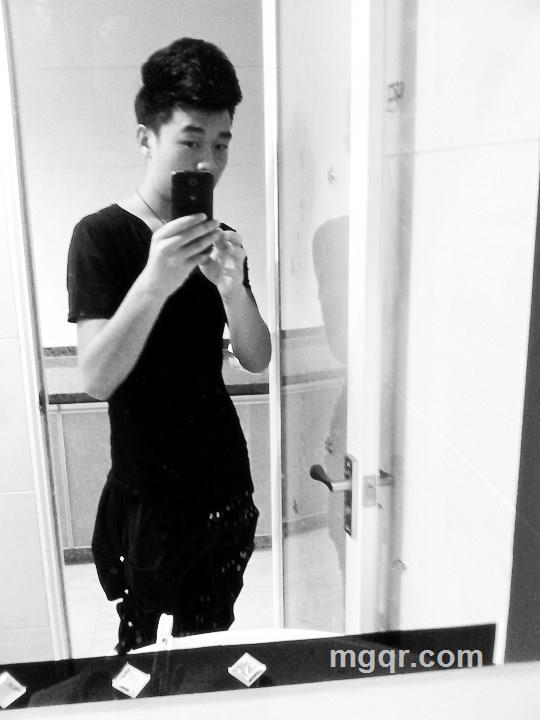 单曲循环hi的头像