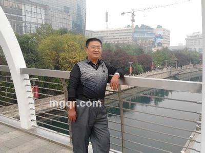 闲庭信步111的头像