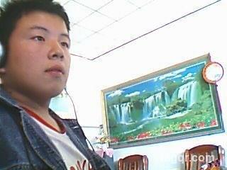 wanwanyiyeqing的头像