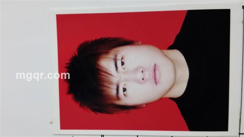 带耳钉的篮球的头像