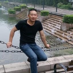 查理孟干理的头像